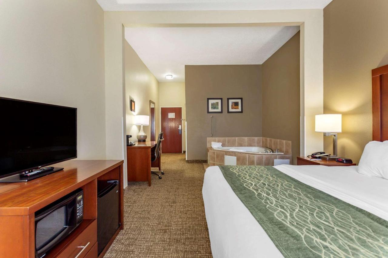 Comfort Inn & Suites Cave City Bagian luar foto