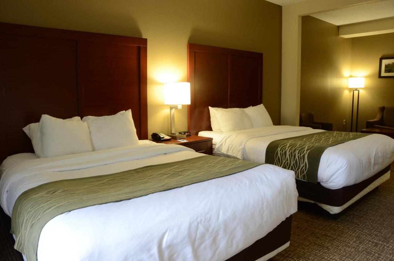 Comfort Inn & Suites Cave City Bagian luar foto