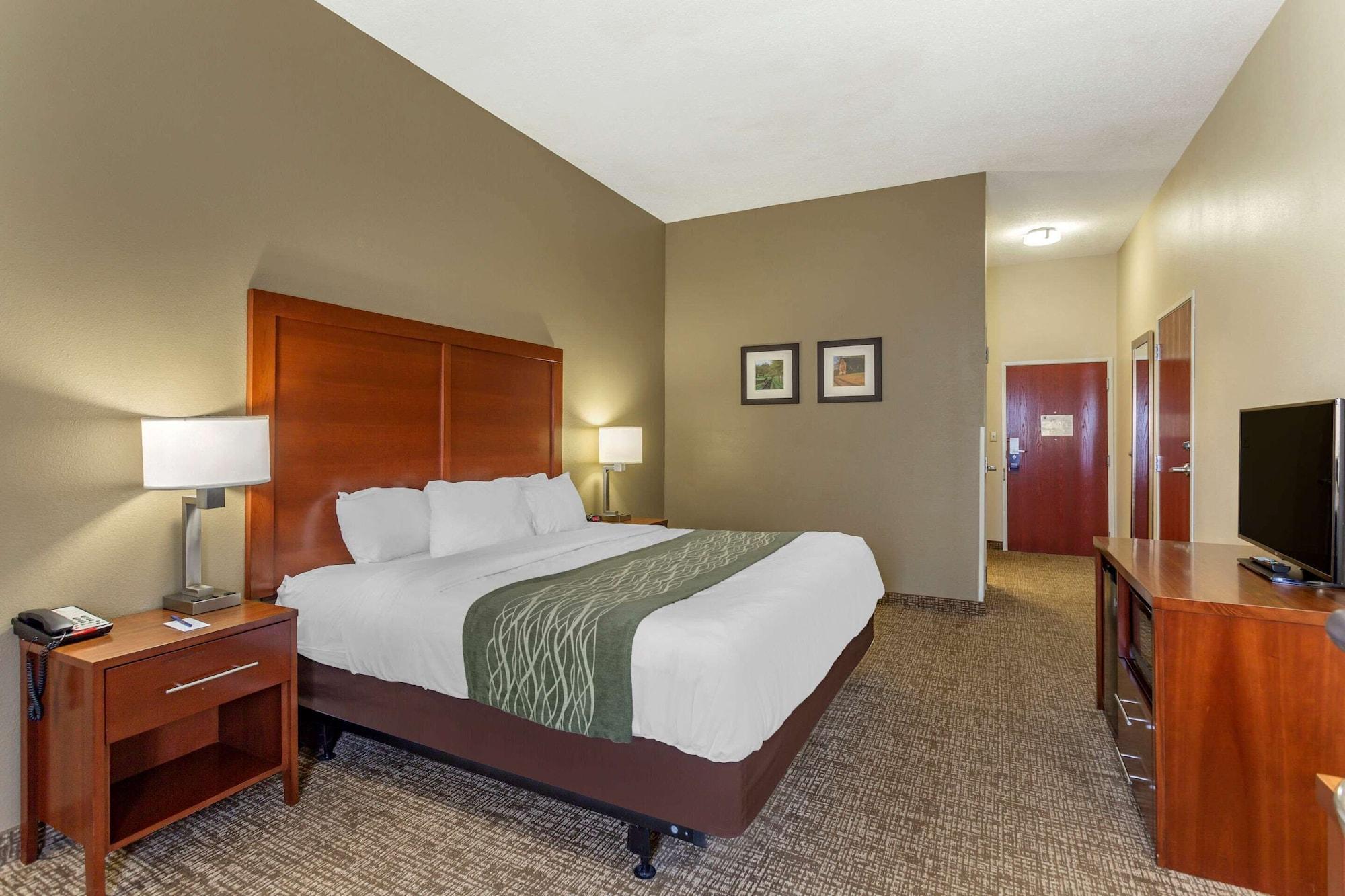 Comfort Inn & Suites Cave City Bagian luar foto