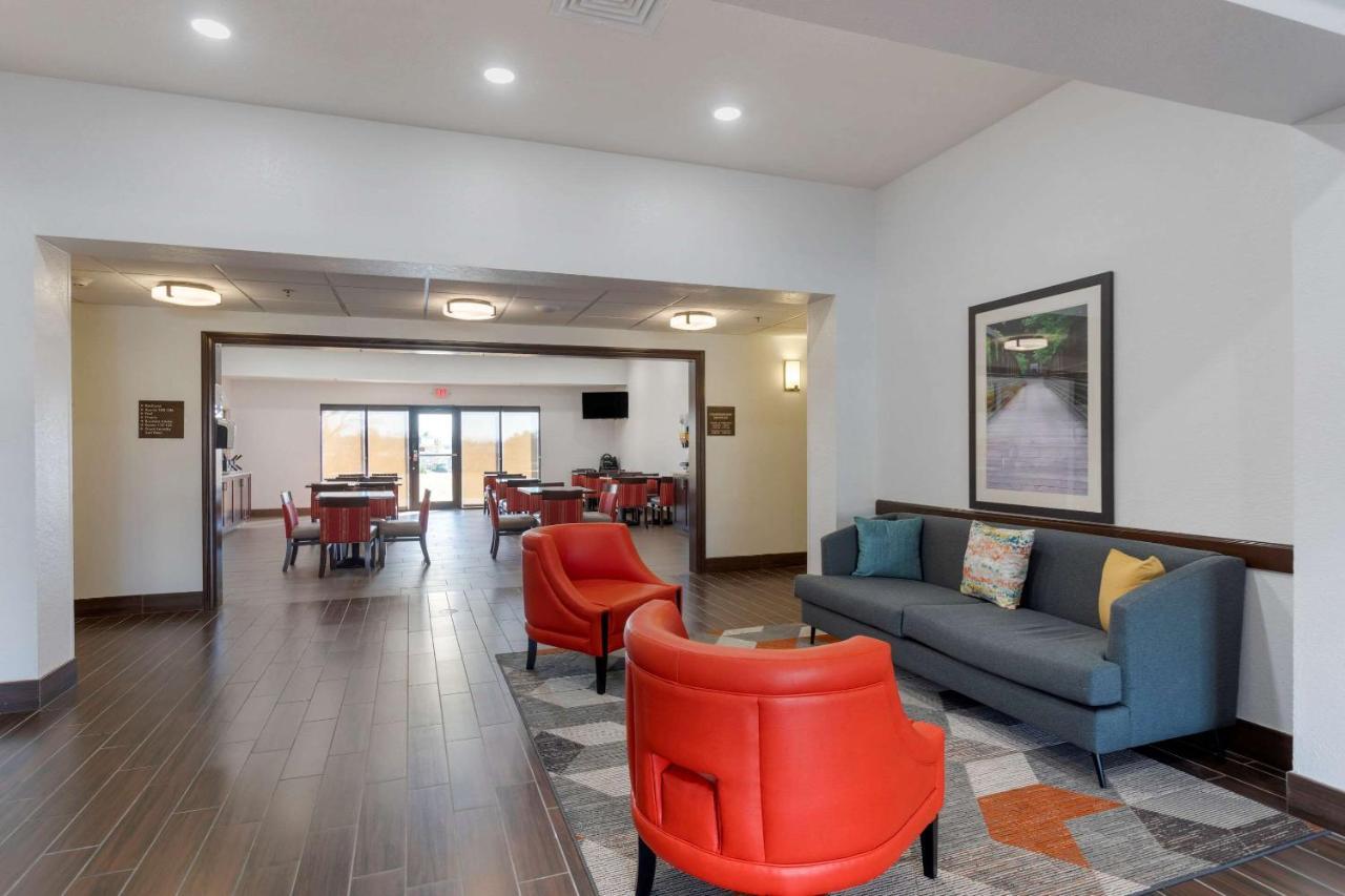 Comfort Inn & Suites Cave City Bagian luar foto