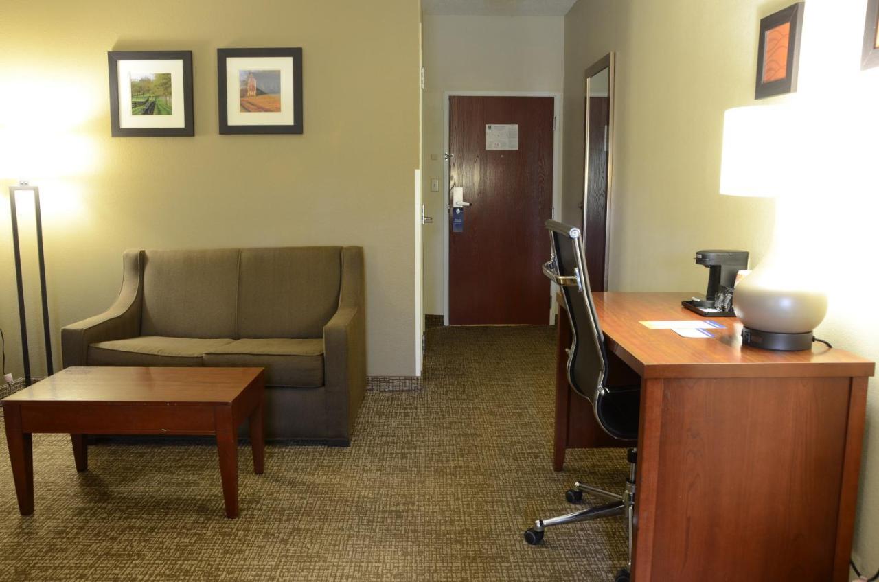 Comfort Inn & Suites Cave City Bagian luar foto