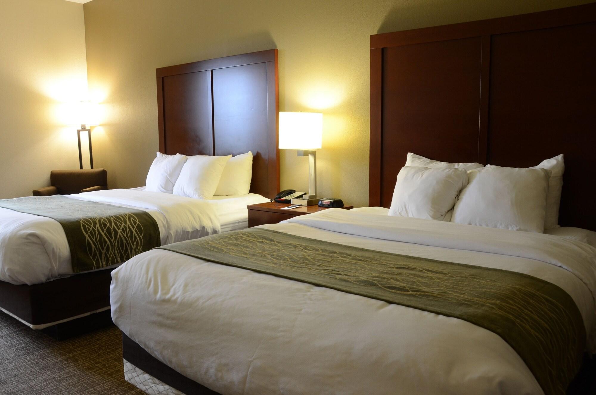 Comfort Inn & Suites Cave City Bagian luar foto