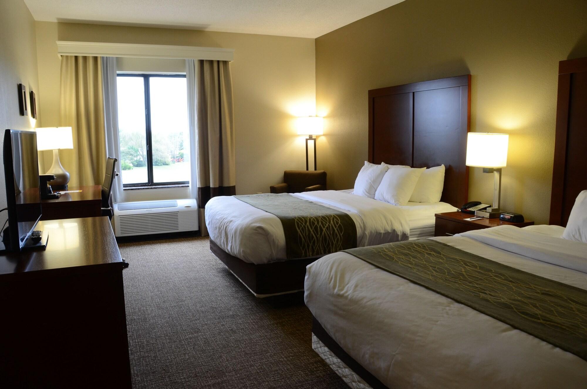 Comfort Inn & Suites Cave City Bagian luar foto