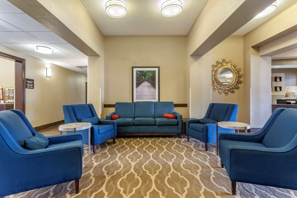 Comfort Inn & Suites Cave City Bagian luar foto