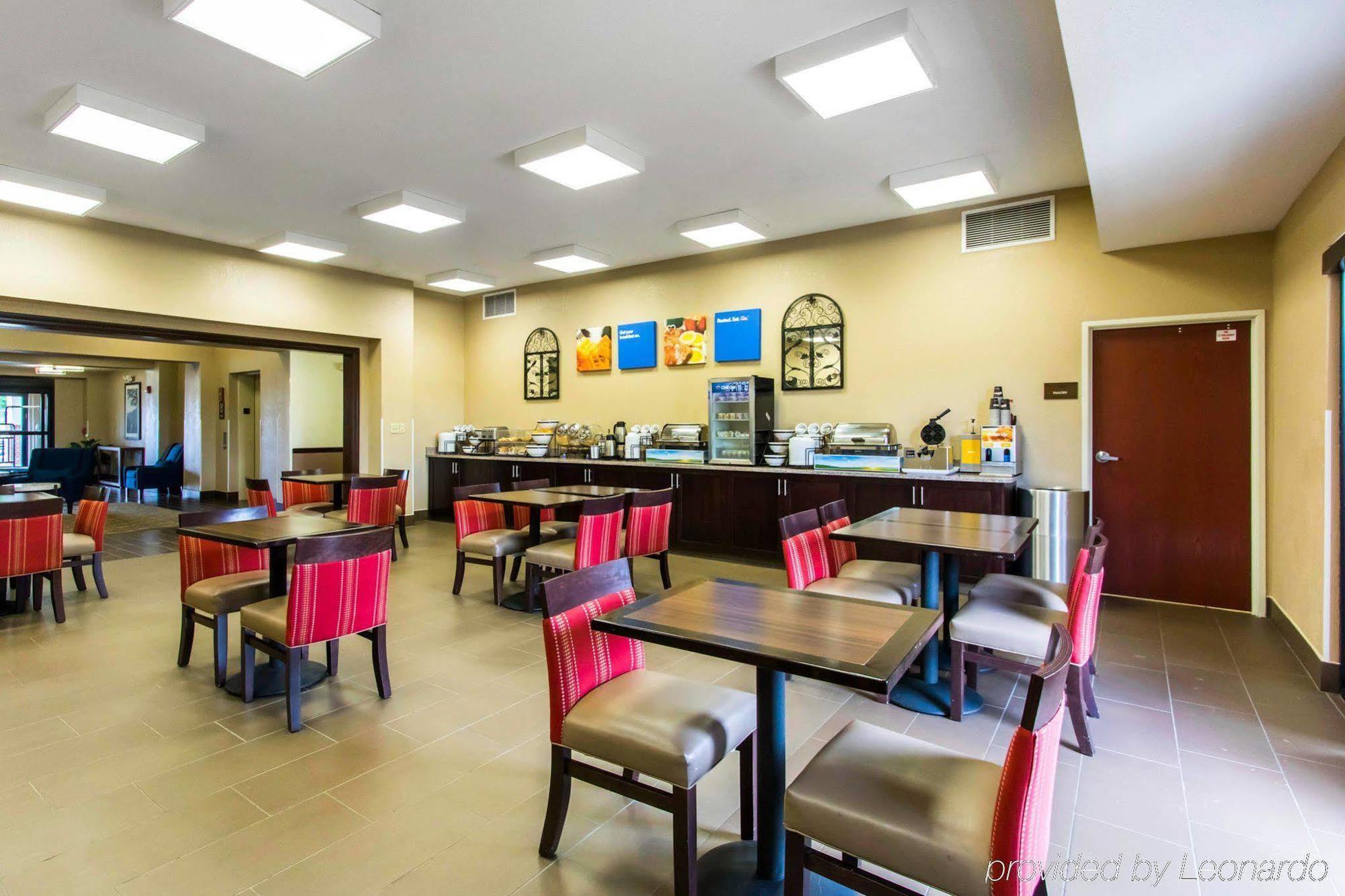 Comfort Inn & Suites Cave City Bagian luar foto