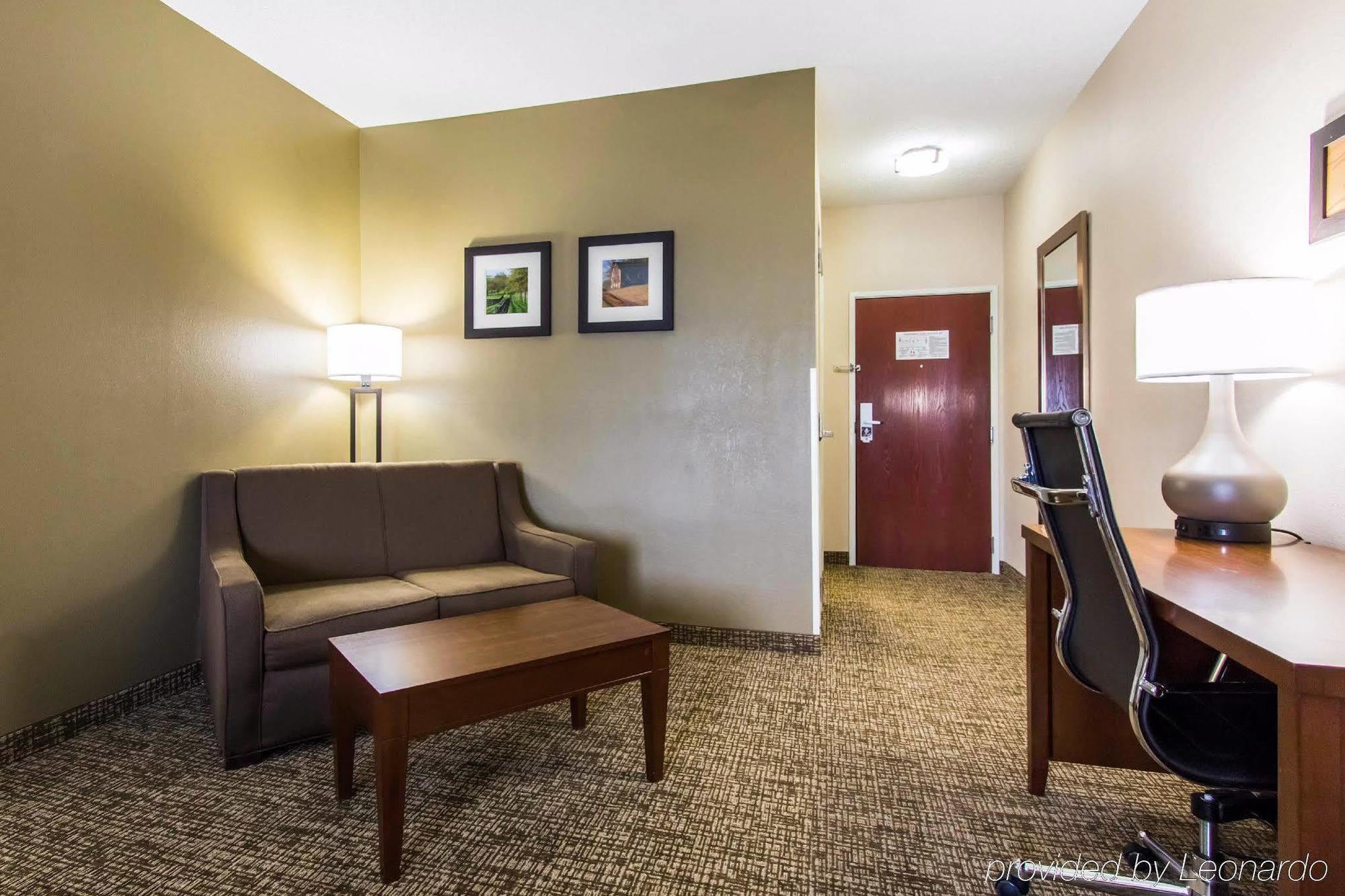 Comfort Inn & Suites Cave City Bagian luar foto