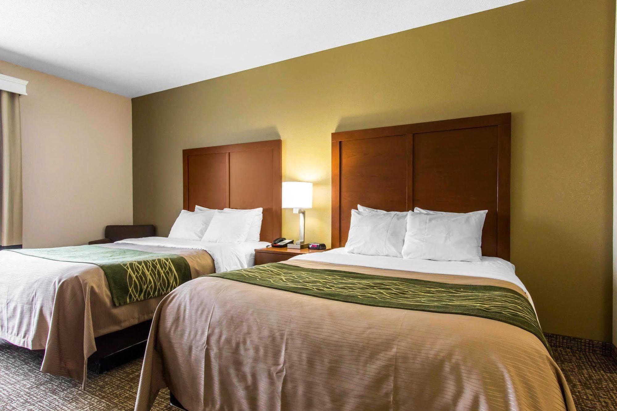 Comfort Inn & Suites Cave City Bagian luar foto